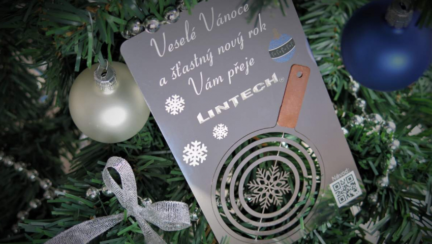 Vánoční ozdoba Ozdoba vyřezaná od společnosti LINTECH