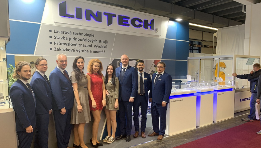 The LINTECH team at the MSV 2019 trade fair